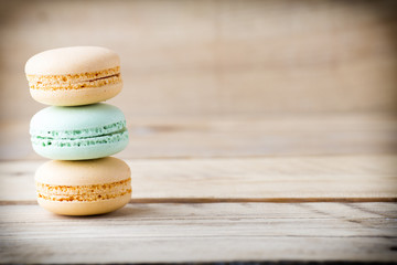 Macaroons.