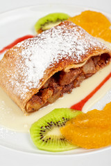 Apple strudel