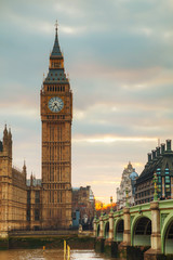 Fototapeta na wymiar Clock tower in London