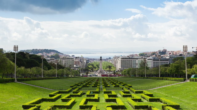 4K timelapse of Edward vii park in Lisbon, Portugal - UHD