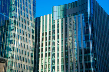 Naklejka premium Office building and reflection in London, England, background