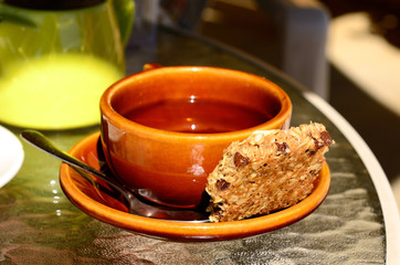 Tea Pour