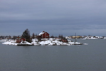 Eine Insel im Wasser