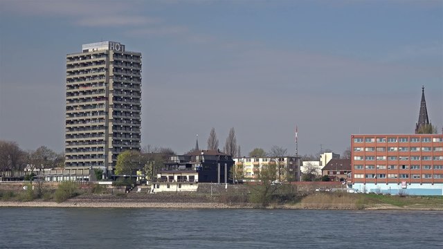 Establishing shot Duisburg Hamborn hotel and skyline