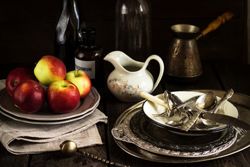 Still life with apples.