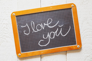 Kreidetafel mit Kreide-Handschrift, I love you