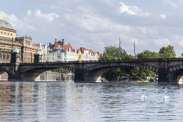 Fototapeta premium Puente Most Legii en Praga, República Checa.