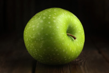 green apple
