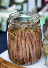 anchovies in oil