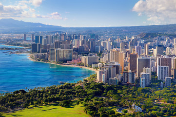 Spectacular view of Honolulu city, Oahu - obrazy, fototapety, plakaty