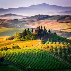 Tuscany, landscape and farmhouse in the hills of Val d'Orcia