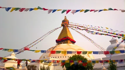 Poster Zonsondergang bij de boudhanath stoepa kathmandu nepal © jaturunp