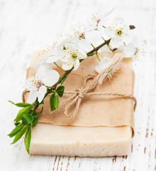 Obraz na płótnie Canvas Cherry blossom and handmade soap