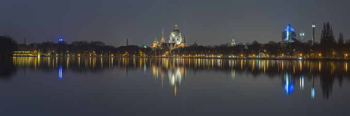 Fototapeta na wymiar Hannover panorama at evening