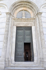 Pisa baptistery