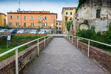 Fototapeta na wymiar Giardino Scotto, fortezza di Pisa