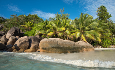Obraz na płótnie Canvas Tropical island beach Anse Lazio, Praslin, Seychelles