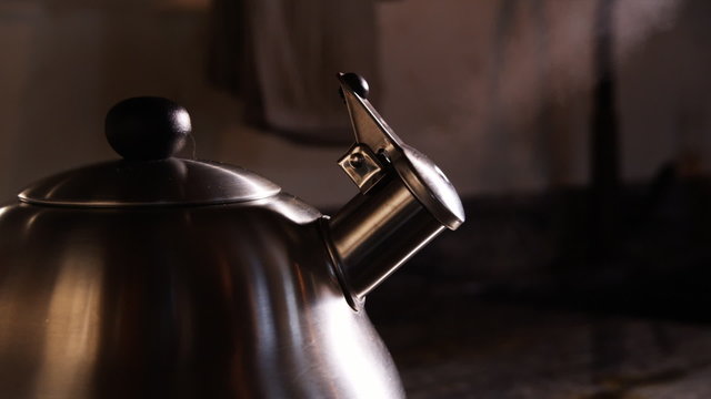tea kettle steaming