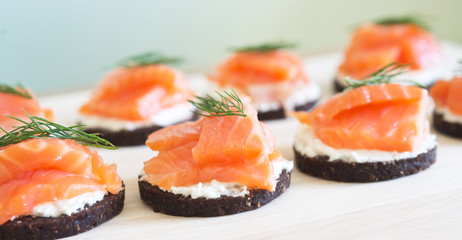 canapes
