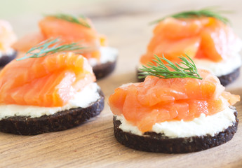 canapes