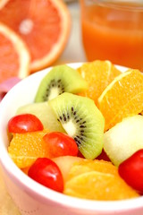 フルーツサラダ