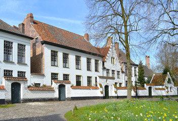 Fototapeta na wymiar Bruges : Maisons des béguines