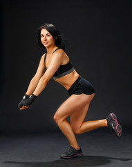 Woman doing single leg squatting
