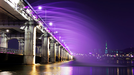 Rainbow fountain show at Banpo Bridge in Seoul, South Korea.