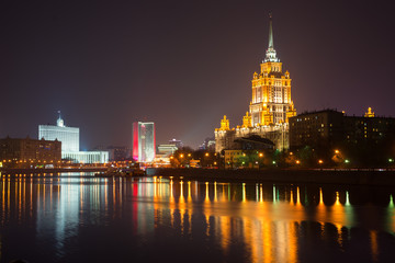 Fototapeta na wymiar Night view of Hotel Ukraine on embankment in Moscow, Russia
