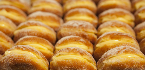 Cream stuffed pastries