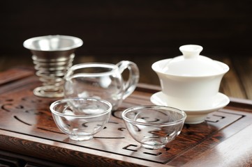 China tea ceremony with haiwan and glass teaware