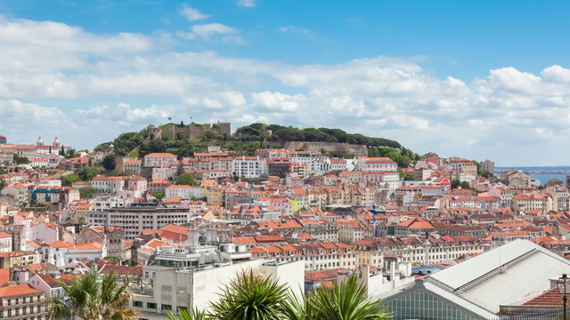 4K  timelapse of Lisbon from Sao Pedro de Alcantara Miradouro