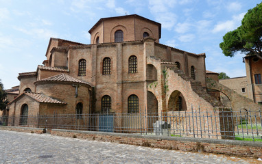 Fototapeta premium Ravenna, famous Basilica di San Vitale Italy