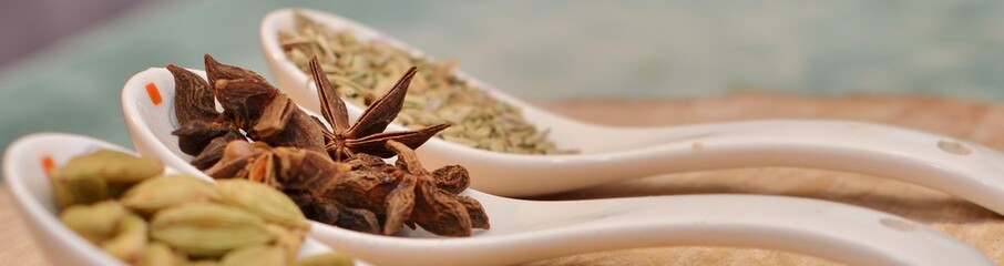 Green cardamom, star anise and fennel seeds