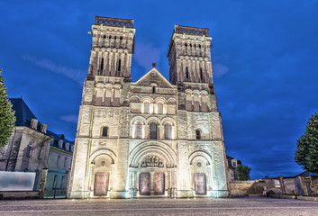 Fototapeta na wymiar Women Abbey in Caen, France. Night view