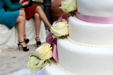 The wedding and the cake