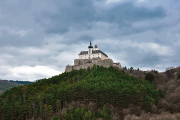 Fototapeta na wymiar Forchtenstein Castle