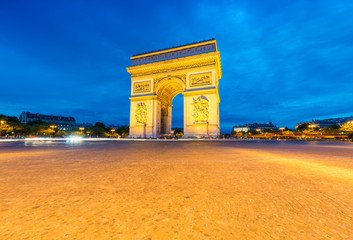 Fototapeta na wymiar Triumph Arc at night, Paris