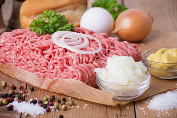 Zutaten f&uuml;r Frikadellen 1