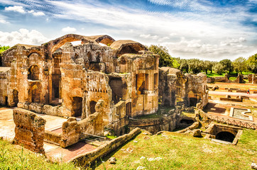 Ruins of the Great Baths at Villa Adriana (Hadrian's Villa), Tiv