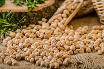 Raw and healthy chickpeas