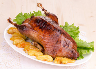 Roast duck with caramelized apples