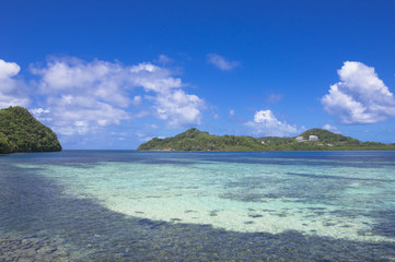 コロール島よりアルカベサン島