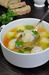 Chicken soup with meatballs
