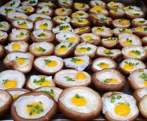 Champignon farcis avec un oeuf