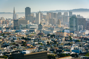 Fototapeta na wymiar View of the downtown skyline from Corona Heights Park, in San Fr