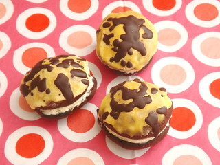 whoopies