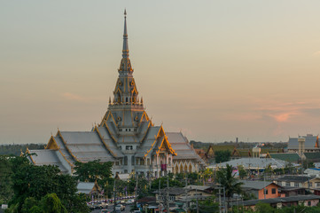 Sunset at Wat Sothon