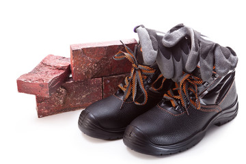 Work on the building site in compliance with safety