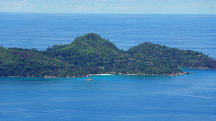 Naklejka premium mountains of mahe